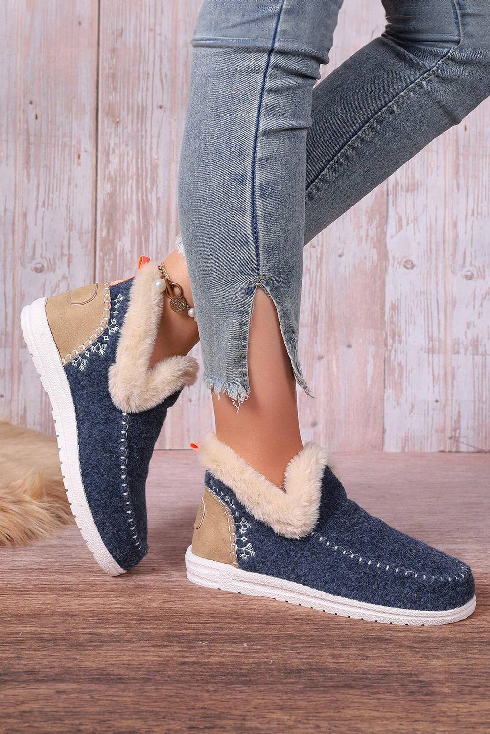 1 the Woman - Suede Stitching Patchwork Plush Lined Anklet Boots