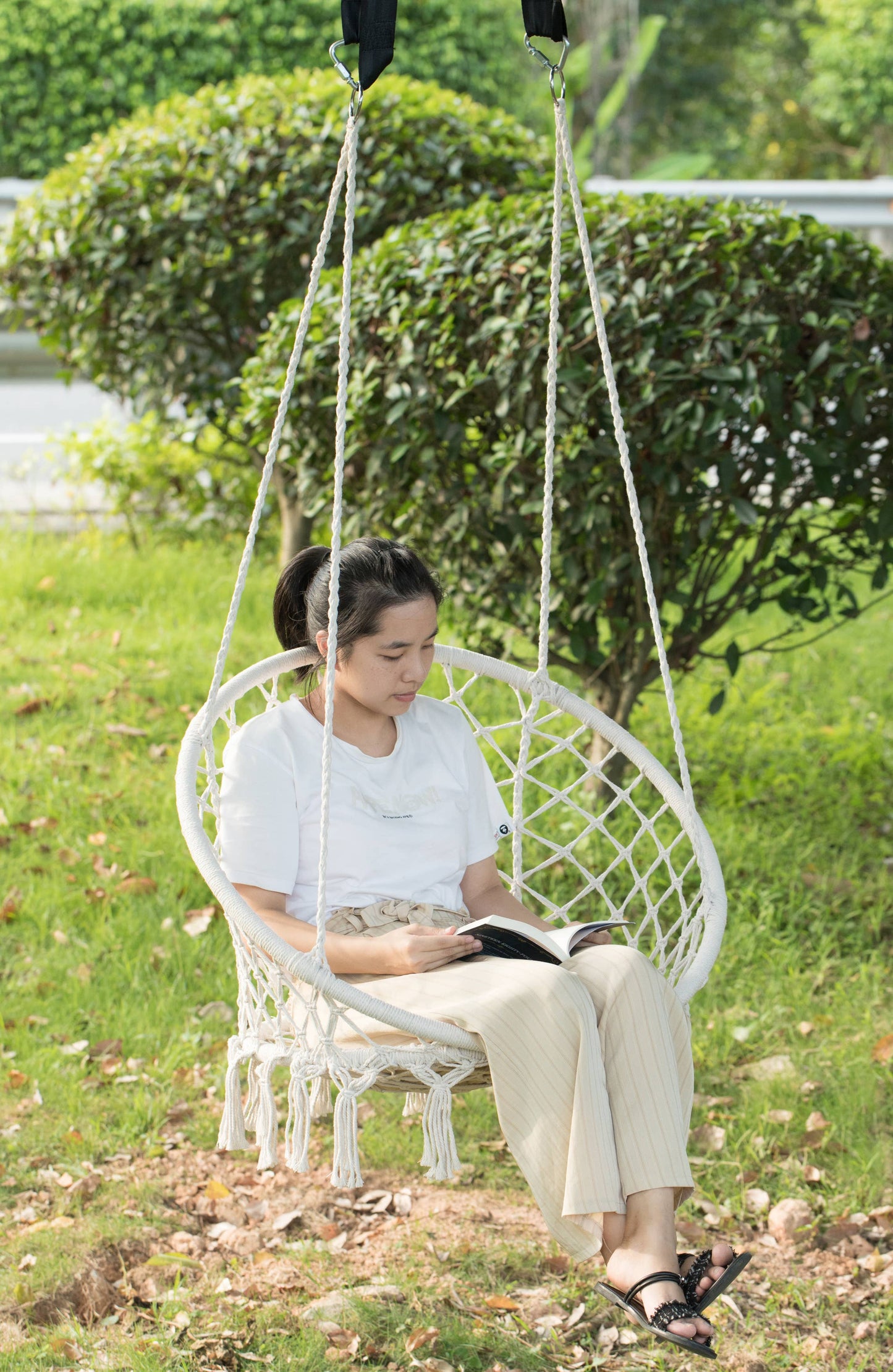 Round Hammock Cotton Rope Swing Chair for Indoor and Outdoor