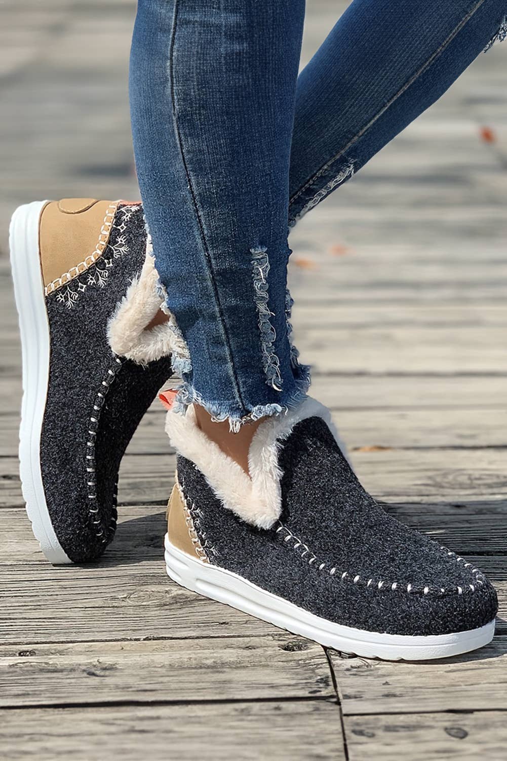 1 the Woman - Suede Stitching Patchwork Plush Lined Anklet Boots