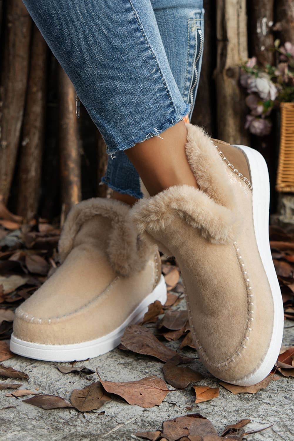 1 the Woman - Suede Stitching Patchwork Plush Lined Anklet Boots