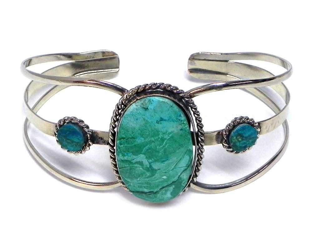 Pichincha - Large Stone Wide Metal Cuff Bracelet