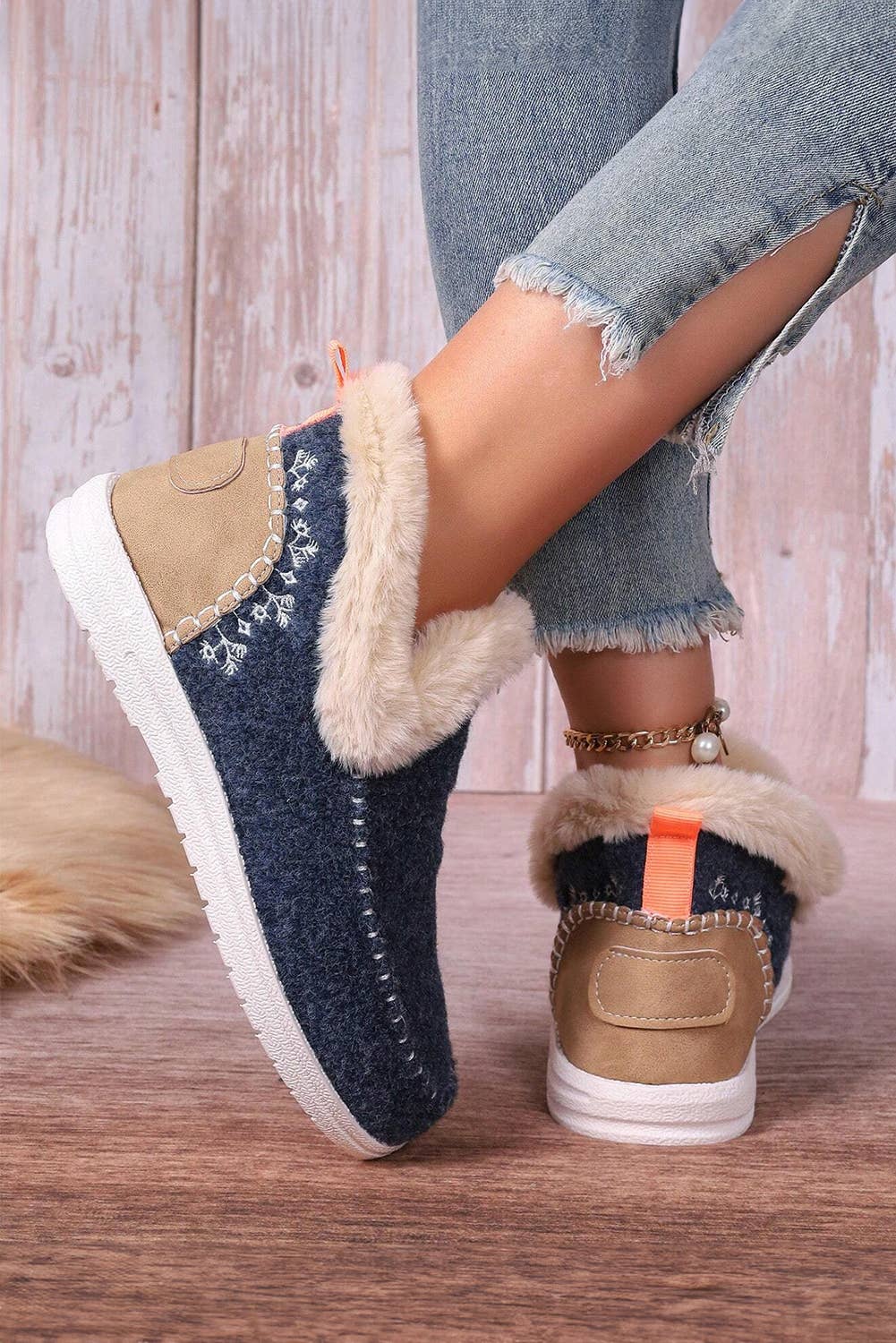 1 the Woman - Suede Stitching Patchwork Plush Lined Anklet Boots